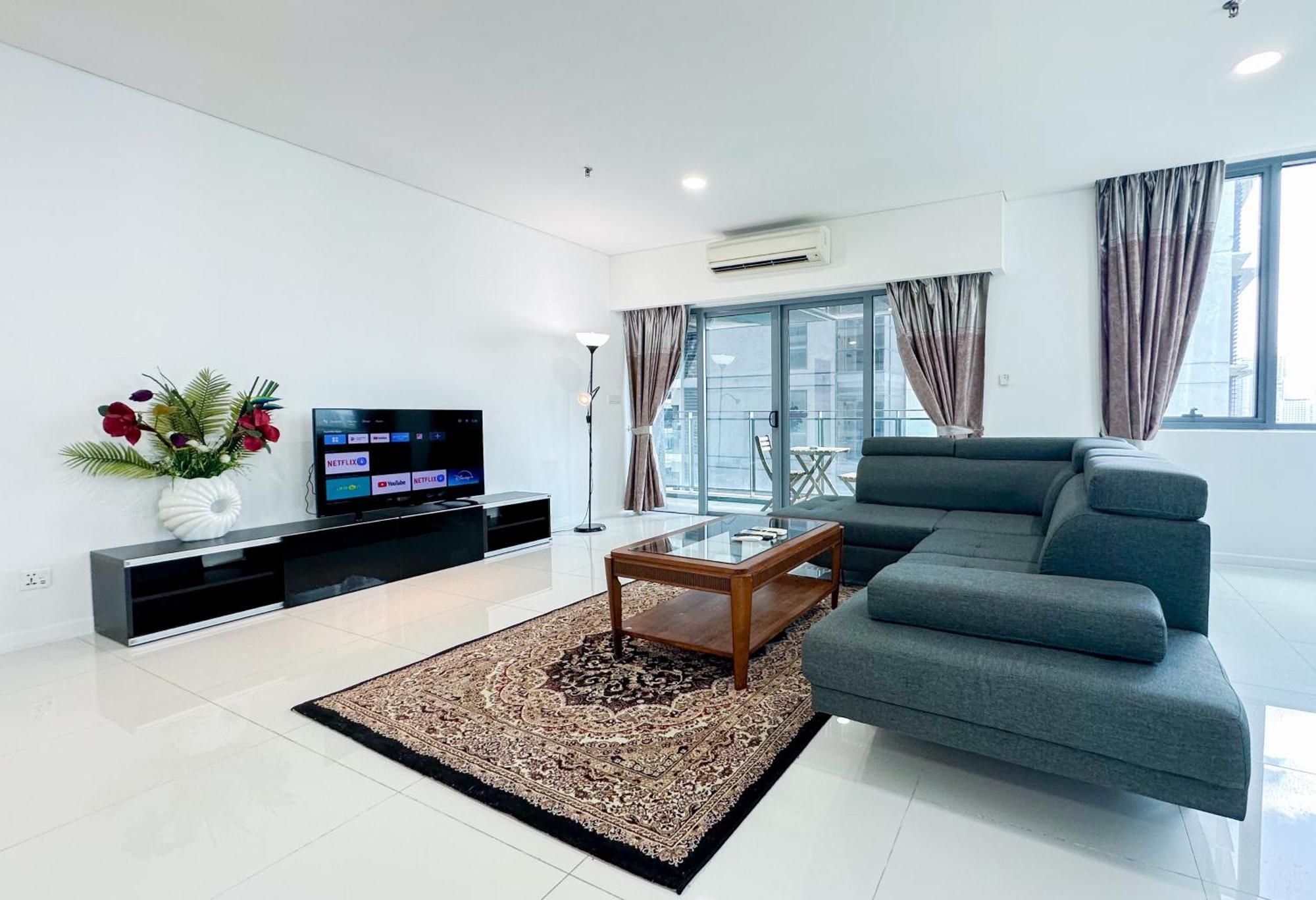 Summer Suites Klcc By Apartx — Photos 3